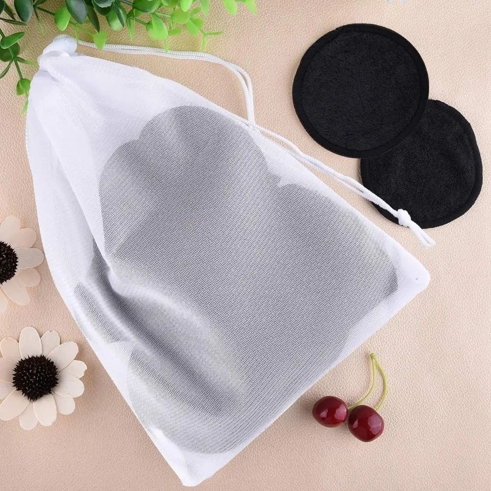 Black Bamboo Fibre Makeup Remover Pads — 10, 16 or 20-Pack | FOEONCO