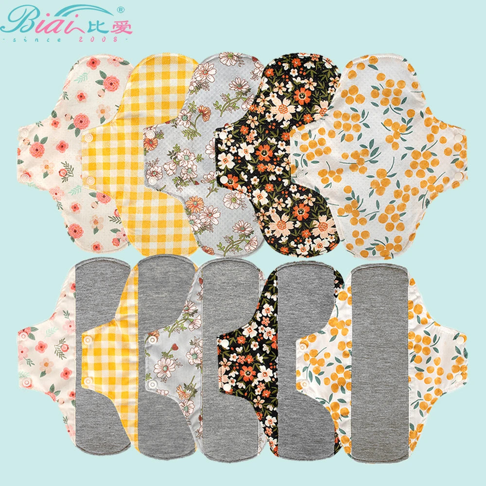 Reusable Cloth Menstrual Pads with Wet Bag – Light Flow / Day | 5-Pack, 20×23cm